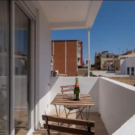 Apartment Close To The Beach Sant Adrià de Besòs Esterno foto